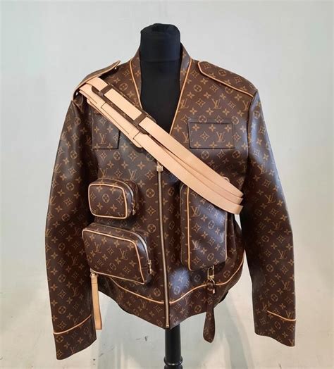 louis vuitton jas frenna|louis vuitton winter jacket.